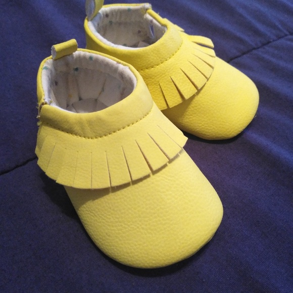 Yellow Moccasins - Picture 3 of 3